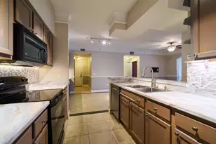 6101 Myrtlewood Cir W, Palm Beach Gardens, FL 33418 - Photo 9