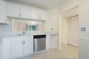 6384 Boca Cir, Boca Raton, FL 33433 - Photo 5
