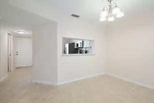 6384 Boca Cir, Boca Raton, FL 33433 - Photo 9