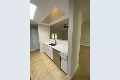 915 11th Terrace, Vero Beach, FL 32960 - Photo 5