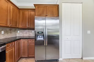 2709 Pienza Circle, Royal Palm Beach, FL 33411 - Photo 17