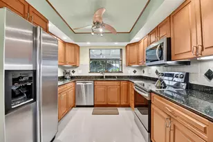 5791 Lakeview Mews Pl, Boynton Beach, FL 33437 - Photo 15