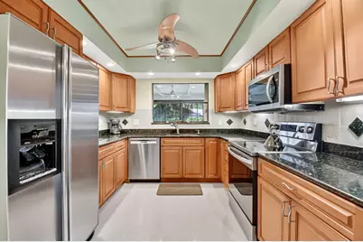 5791 Lakeview Mews Place, Boynton Beach, FL 33437 - Photo 15