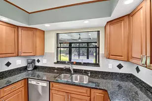 5791 Lakeview Mews Pl, Boynton Beach, FL 33437 - Photo 21
