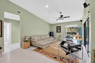 5791 Lakeview Mews Pl, Boynton Beach, FL 33437 - Photo 9