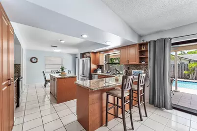 1217 NW 111th Way, Coral Springs, FL 33071 - Photo 7
