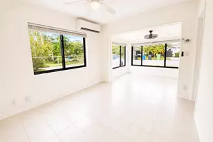 1724 NE 17th St, Fort Lauderdale, FL 33305 - Photo 13