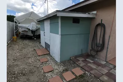 5852 Albert Road, West Palm Beach, FL 33415 - Photo 5