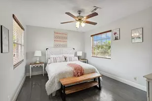 14324 Paddock Dr, Wellington, FL 33414 - Photo 27
