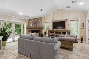 14324 Paddock Dr, Wellington, FL 33414 - Photo 9