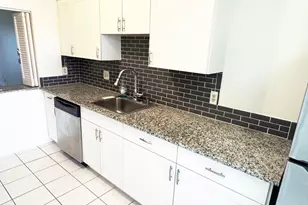 1120 Lemon Tree Terrace, Delray Beach, FL 33445 - Photo 5