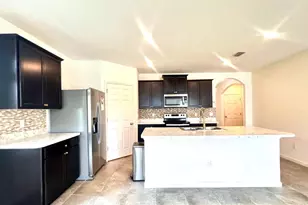 341 SW Ridgecrest Dr, Port Saint Lucie, FL 34953 - Photo 5