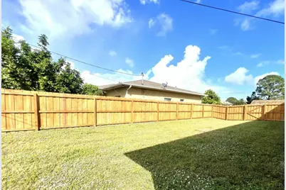 341 SW Ridgecrest Drive, Port Saint Lucie, FL 34953 - Photo 13