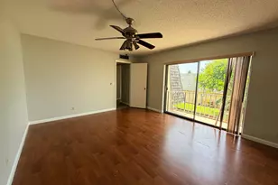 37 Lake Arbor Dr, Palm Springs, FL 33461 - Photo 19