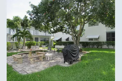 76 Cambridge D, West Palm Beach, FL 33417 - Photo 15