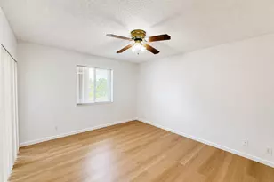 340 NW 67th St, Boca Raton, FL 33487 - Photo 15