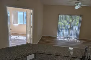 350 Crestwood Cir, Royal Palm Beach, FL 33411 - Photo 7