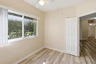 350 Crestwood Cir, Royal Palm Beach, FL 33411 - Photo 11