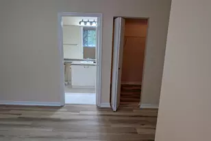350 Crestwood Cir, Royal Palm Beach, FL 33411 - Photo 13