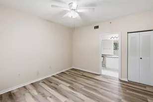 350 Crestwood Cir, Royal Palm Beach, FL 33411 - Photo 19