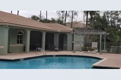 350 Crestwood Circle #201, Royal Palm Beach, FL 33411 - Photo 9