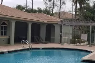 350 Crestwood Cir, Royal Palm Beach, FL 33411 - Photo 9
