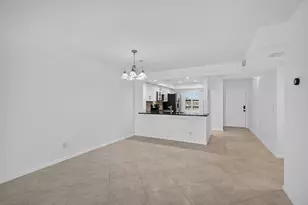 313 Lake Circle, North Palm Beach, FL 33408 - Photo 17