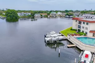 313 Lake Circle, North Palm Beach, FL 33408 - Photo 27