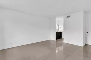 2659 Carambola Cir N, Coconut Creek, FL 33066 - Photo 27
