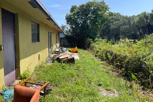 6663 Rigger Rd, Lake Worth, FL 33462 - Photo 11