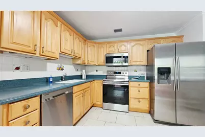 911 Burch Drive, West Palm Beach, FL 33415 - Photo 9