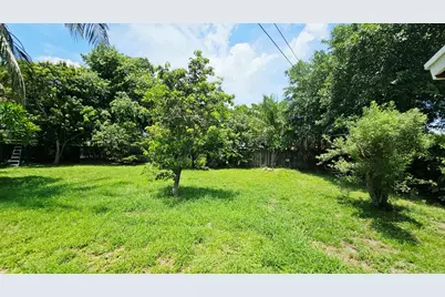 911 Burch Drive, West Palm Beach, FL 33415 - Photo 29