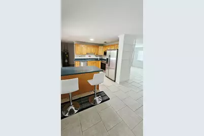 911 Burch Drive, West Palm Beach, FL 33415 - Photo 7