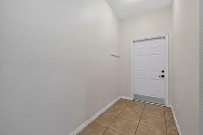 158 W Thatch Palm Circle, Jupiter, FL 33458 - Photo 3