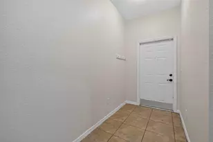 158 W Thatch Palm Cir, Jupiter, FL 33458 - Photo 3