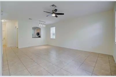 158 W Thatch Palm Circle, Jupiter, FL 33458 - Photo 11