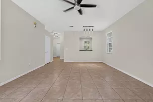 158 W Thatch Palm Cir, Jupiter, FL 33458 - Photo 15