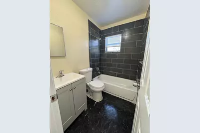 200 NW 14th Street #5, Pompano Beach, FL 33060 - Photo 3
