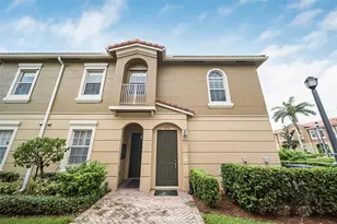 5754 Hampton Hills Blvd, Tamarac, FL 33321 - Photo 3
