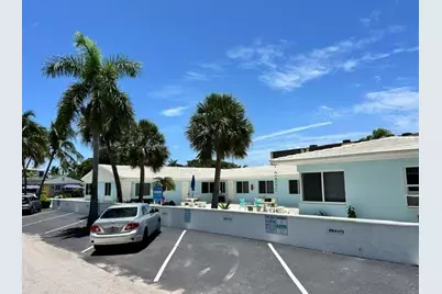 101 Linda Lane #22, Palm Beach Shores, FL 33404 - Photo 1