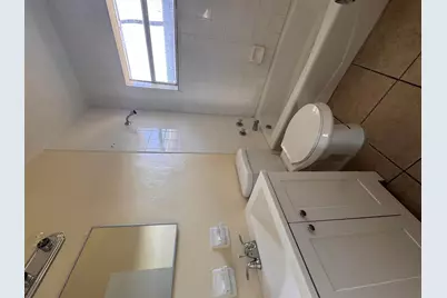 825 SW 10th Terrace #9, Pompano Beach, FL 33060 - Photo 3
