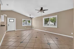 166 Raintree, Jupiter, FL 33458 - Photo 5