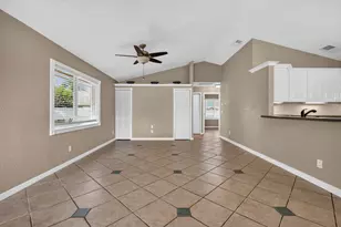 166 Raintree, Jupiter, FL 33458 - Photo 7