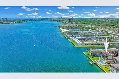 100 Paradise Harbour Boulevard #212, North Palm Beach, FL 33408 - Photo 3