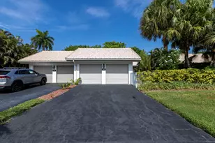 9875 Erica Ct, Boca Raton, FL 33496 - Photo 3