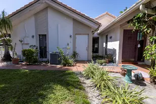 9875 Erica Ct, Boca Raton, FL 33496 - Photo 19