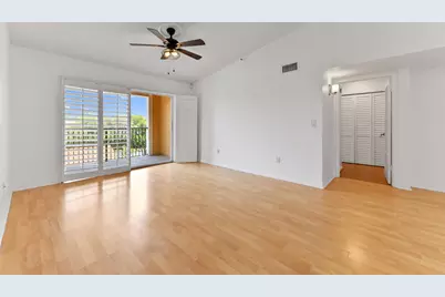 140 Yacht Club Way #307, Hypoluxo, FL 33462 - Photo 5