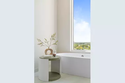 220 SE Mizner Boulevard #904, Boca Raton, FL 33432 - Photo 9