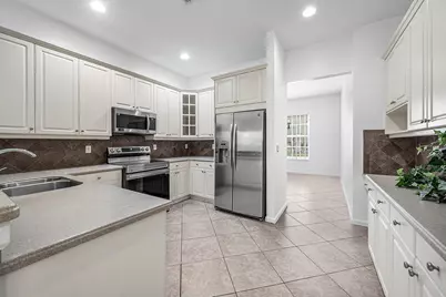 9058 Sedgewood Drive, Lake Worth, FL 33467 - Photo 13