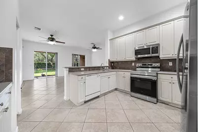 9058 Sedgewood Drive, Lake Worth, FL 33467 - Photo 13